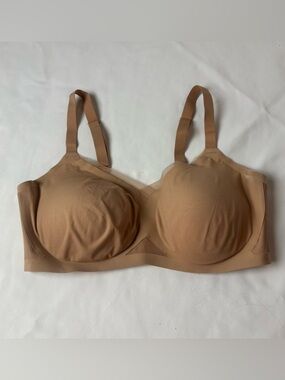 Honeylove Crossover Bra Beige Nude Tan Wireless Liftwear Smoothing 1X 40 C/D